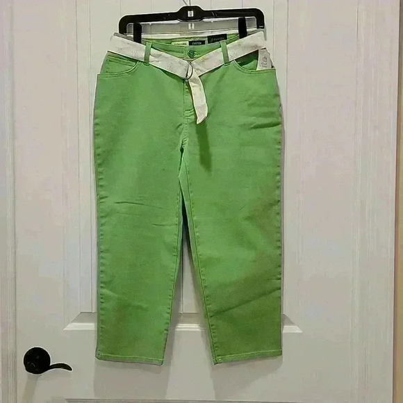 St. John's Bay Green Belted Pants Stretch Size 8P - Picture 7 of 7